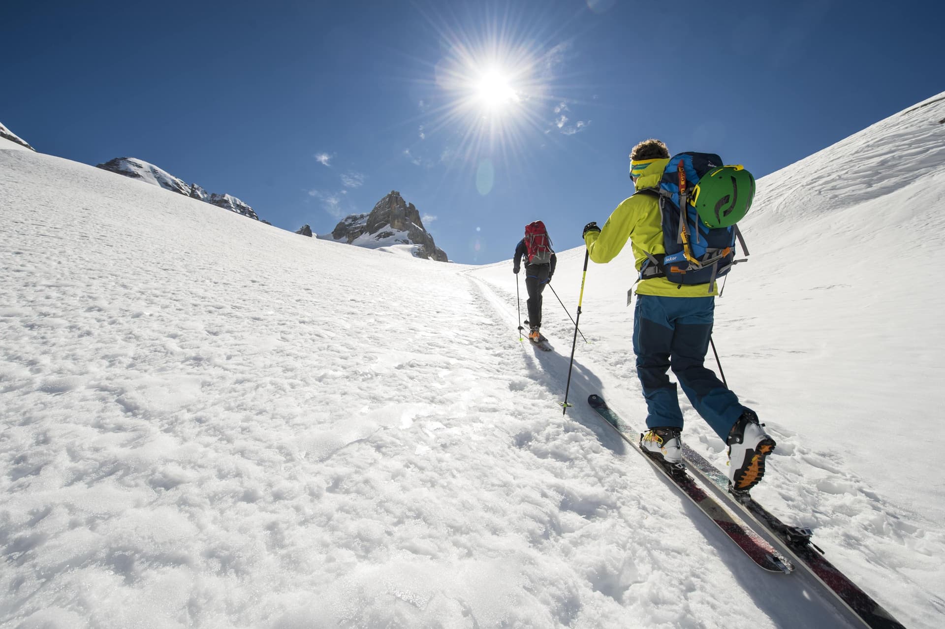 Ski sans voiture depuis Nice : bus 100% Neige à 14€ A/R vers Isola et Auron (2025-2026)